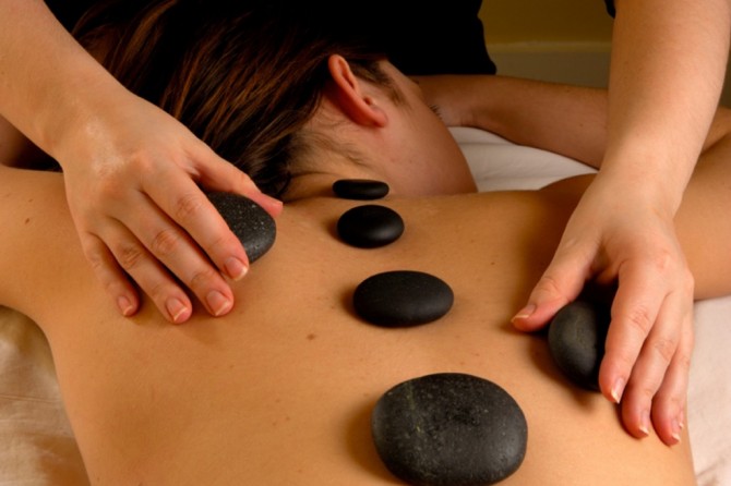 Quando il freddo si avvicina…il meraviglioso Hot Stone Massage