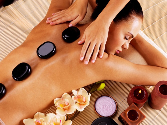 Quando il freddo si avvicina… il meraviglioso Hot Stone Massage