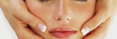 La ruga da un punto di vista posturale:il massaggio Anti-Aging al viso