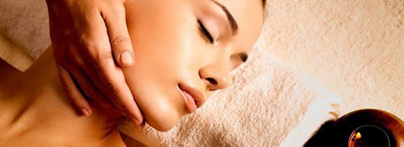 Promozione Febbraio: il massaggio terapeutico al viso per donna e uomo!